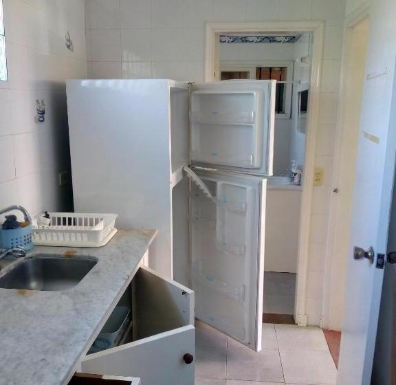 هاستل Je Nous Casa