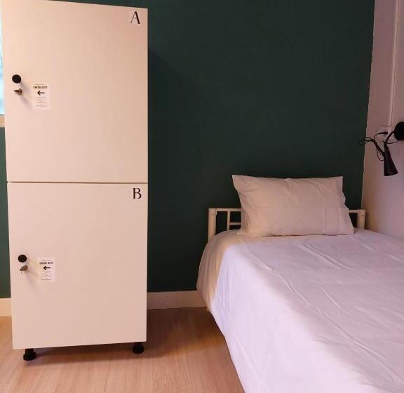 Aerostay Hostel