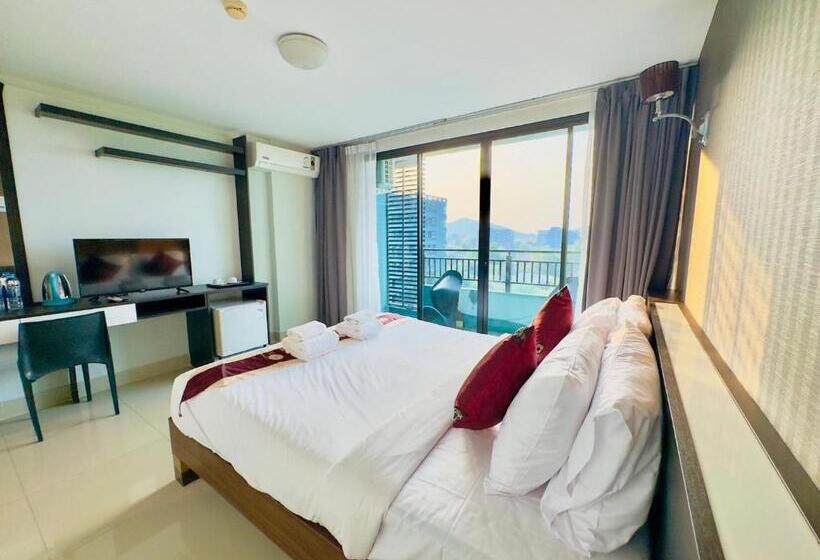 Baan Bangsarey Hotels