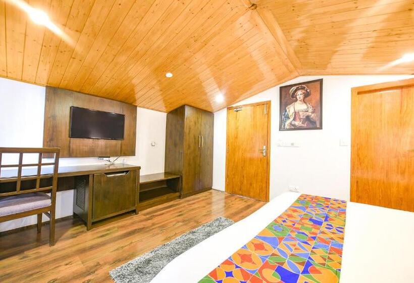 Fabhotel The Weekend Vibes