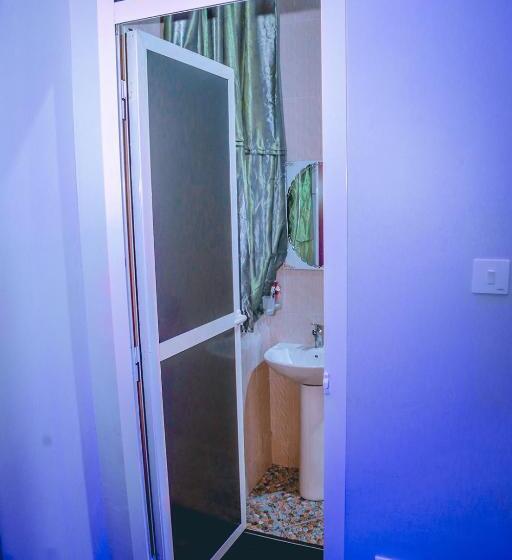 Hadeb Property