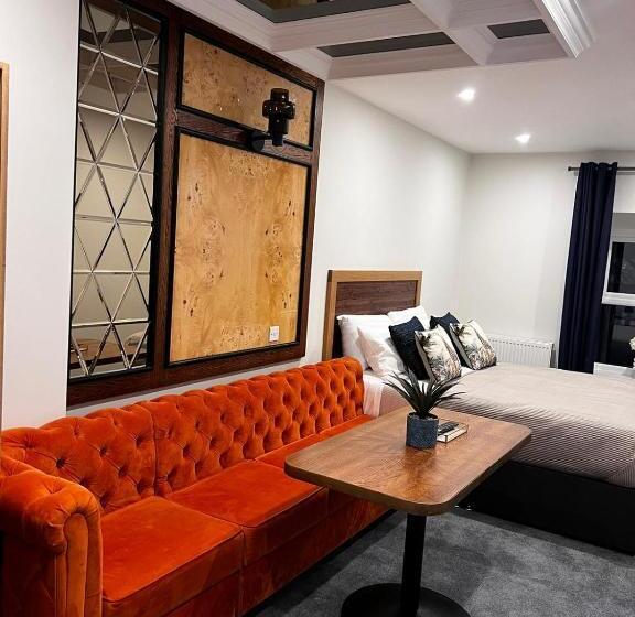 酒店 53 Luxury Rooms