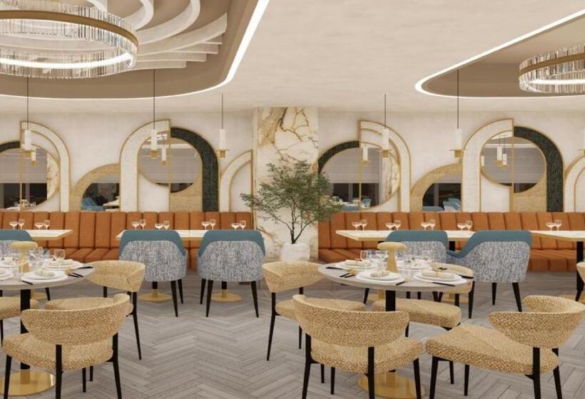 هتل Crowne Plaza Constanta   Mamaia Beach, An Ihg