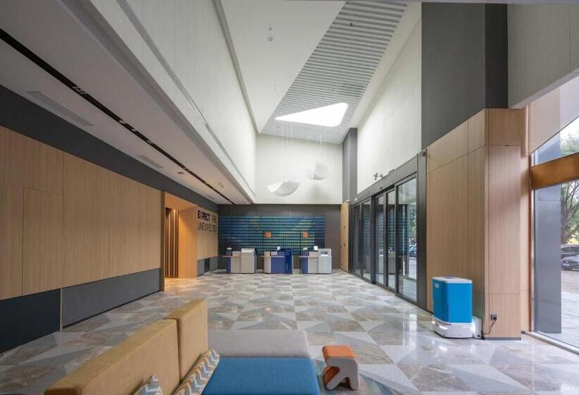 فندق Holiday Inn Express Xiamen Jimei New Town By Ihg