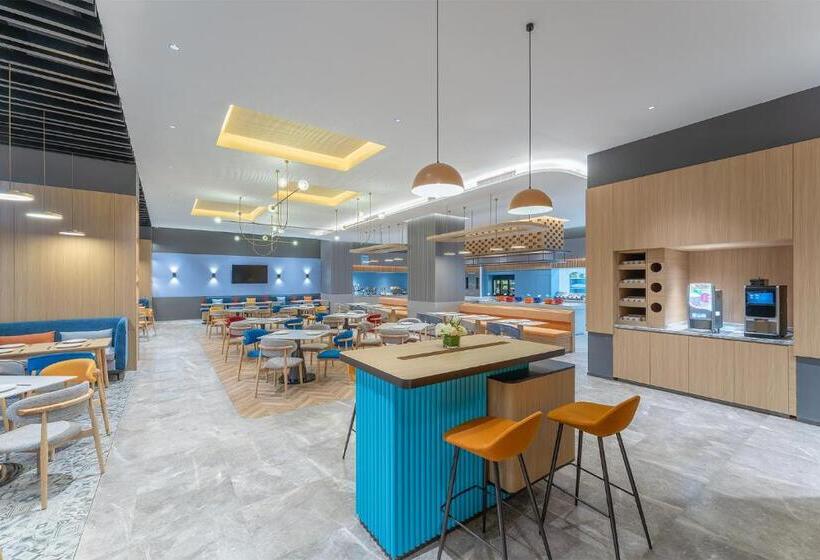 فندق Holiday Inn Express Xiamen Jimei New Town By Ihg