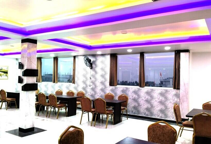 ホテル Jvs Palace