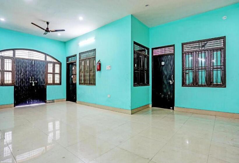 هتل Oyo V K Guest House