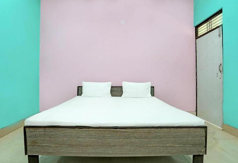 هتل Oyo V K Guest House