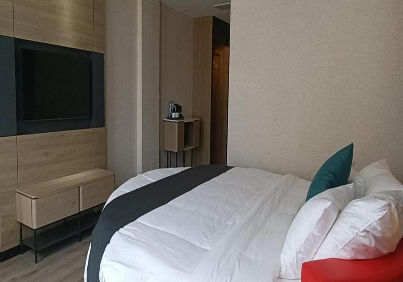 호텔 Thank Inn Chain Yingtan Guixi Eagle Avenue Shengfeng