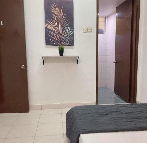 پانسیون Nr Cyberstay 1 Shared Apartment, Non Sharing Bathroom