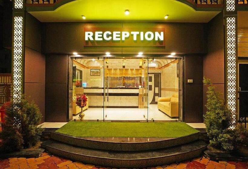 India Beach Resort On Beach