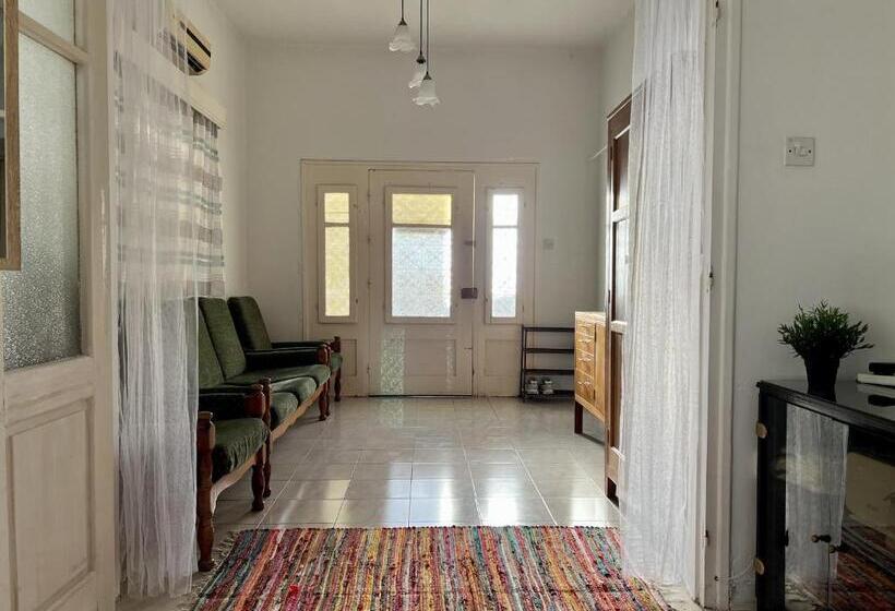 Retro Hostel