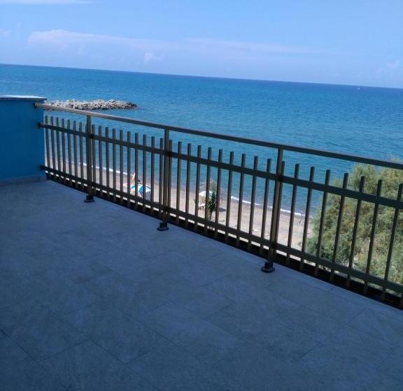 Acquamarina B&b Deluxe