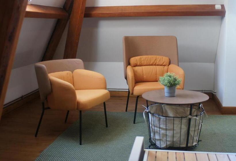 住宿加早餐  Chambres D Hôtes La Bonne Voie