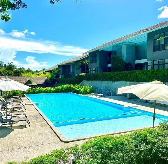 تختخواب و صبحانه Rebungan Resort Langkawi