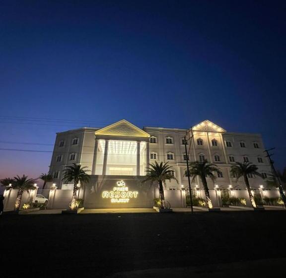 Отель Pride Resort, Rajkot