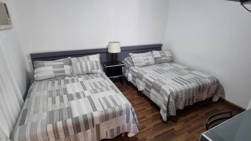 ホテル Samarán Suites