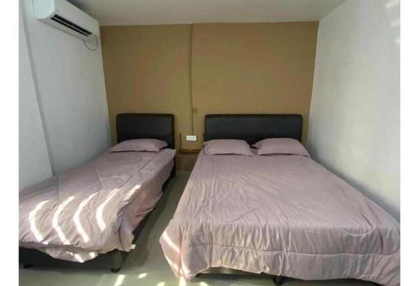 Oyo 90857 Hotel Kong Jing