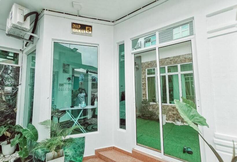 펜션 Inap Idaman 5 With 2 Queen Bed In Kubang Kerian