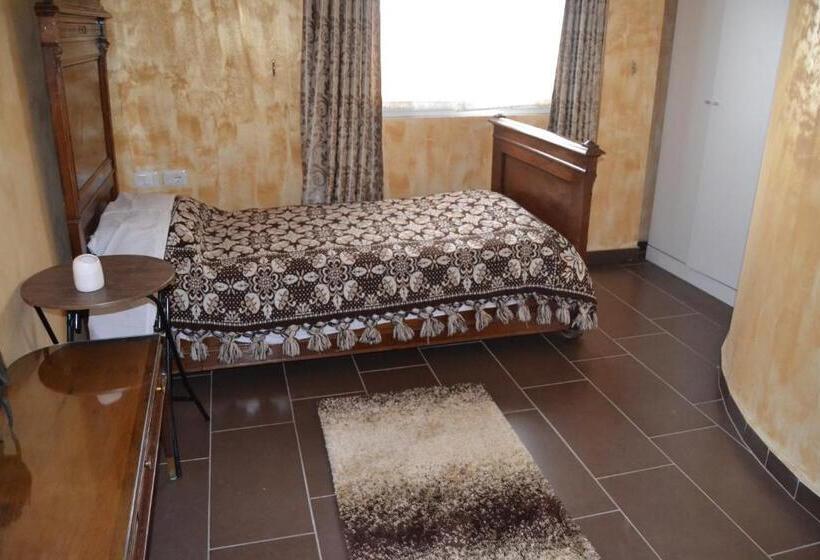 منتجع Kodra E Godenve