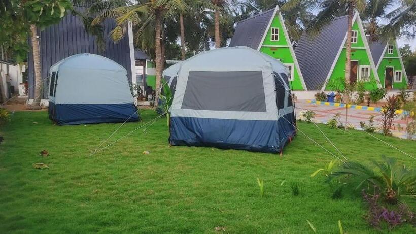 Greenleaf Resorts And Restaurant