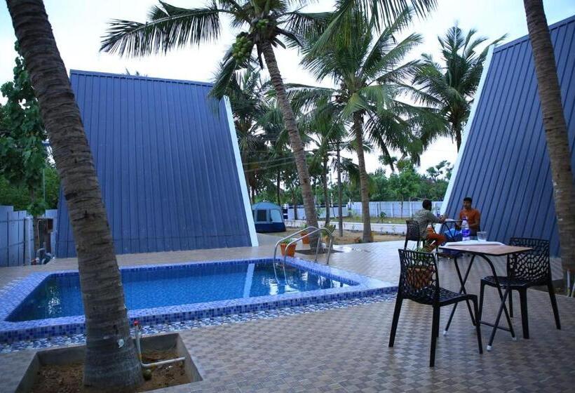 Greenleaf Resorts And Restaurant