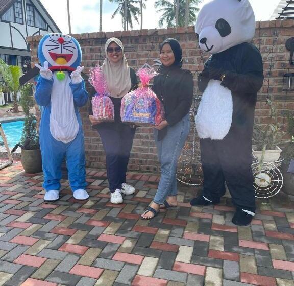 호텔 Beruntung Ke Bari Resort @ Pantai Penarik