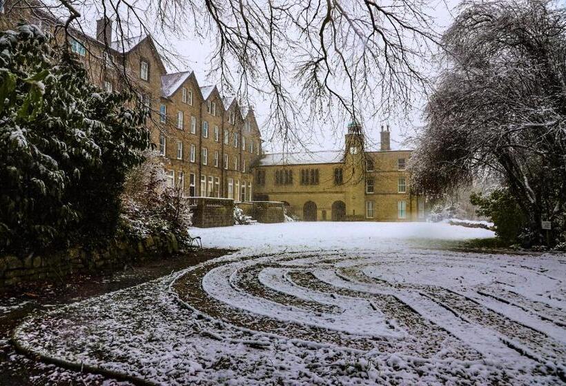 호텔 Cliff College