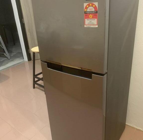 펜션 Private Bathroom In King Room Bukit Mertajam Alma Impian