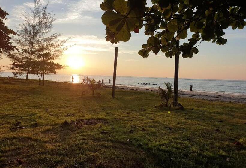 膳宿费 Private Beach House With Sunset View @ Kuala Penyu Sabah