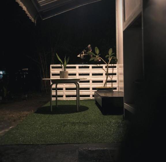 پانسیون Rumapoko Guesthouse