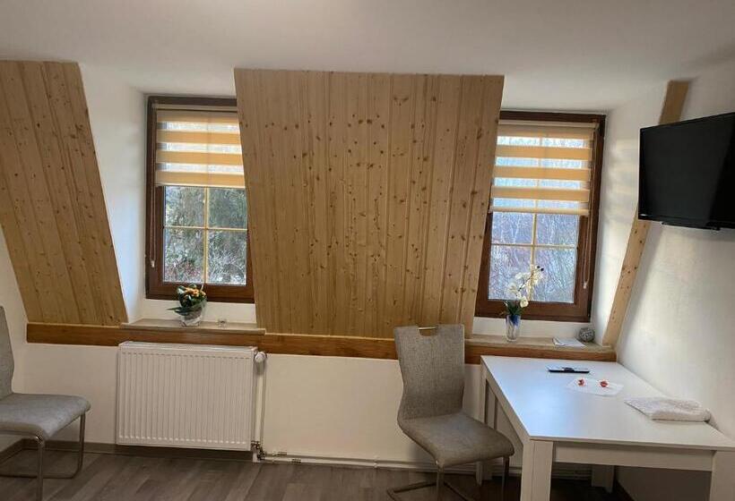 پانسیون Zimmervermietung Abir