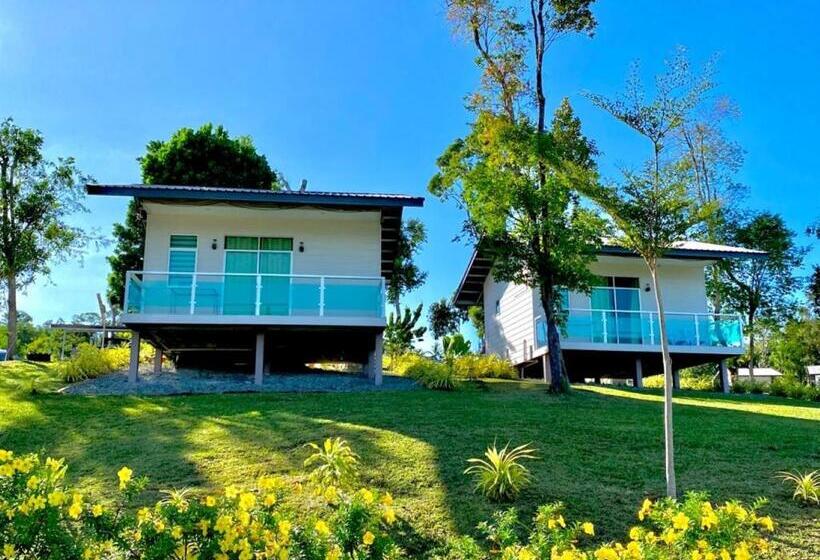 استراحتگاه D View Holiday Homes