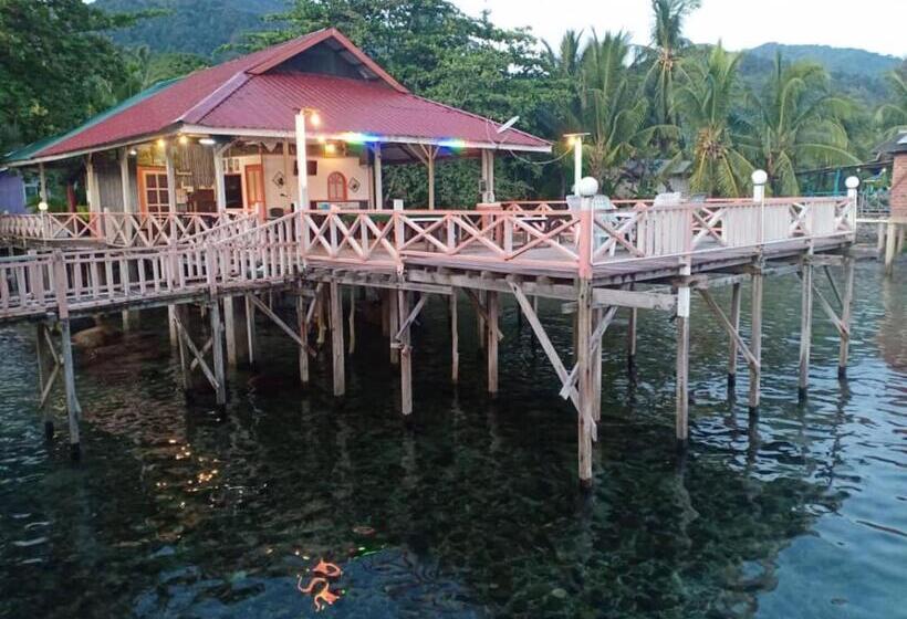 Курорт Mukut Coral Chalet