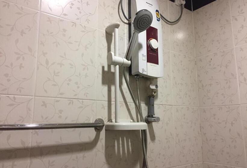 فندق صغير Ilhamku Inn