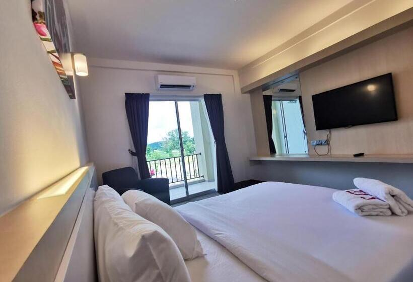 فندق Serdang Lake View Resort