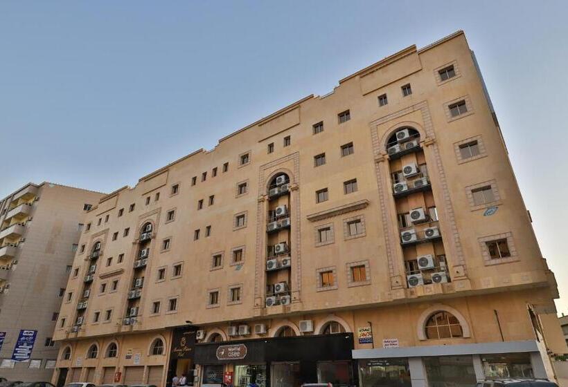 Marina Palace