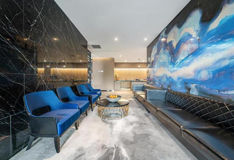 Orange Hotel Shanghai Hongqiao Airport Caoan Road Branch Free Hongqiao Airport & Hongqiao Train St