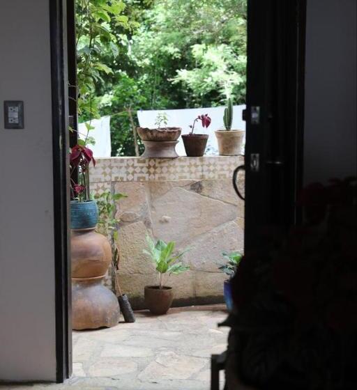 פנסיון Casa Del Arte   Rooms With Private And Shared Bathrooms