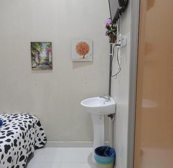 ペンション Desa Besut Inn