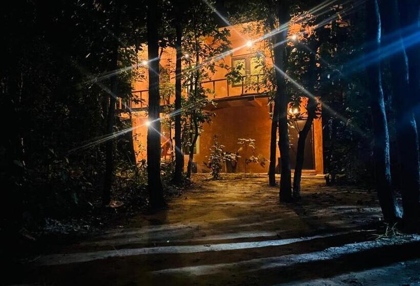 リゾートホテル Emerald Tiger Retreat