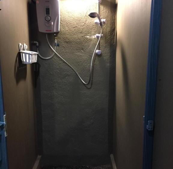 فندق صغير Hikers Sleep Port Guesthouse
