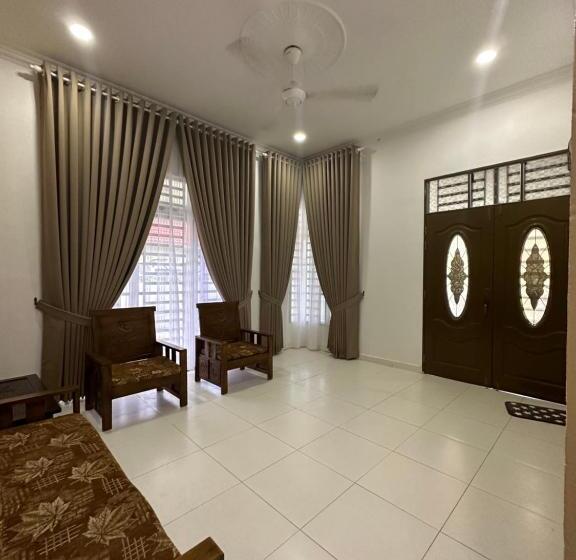旅馆 Zuriana Ashraf Homestay Kota Bharu
