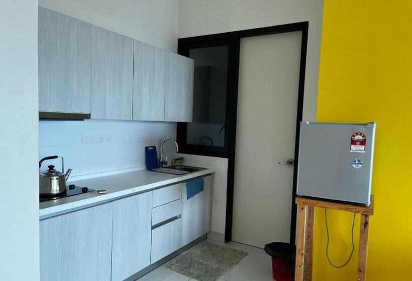 تختخواب و صبحانه Casa Rv Homestay Mkh Boulevard Kajang