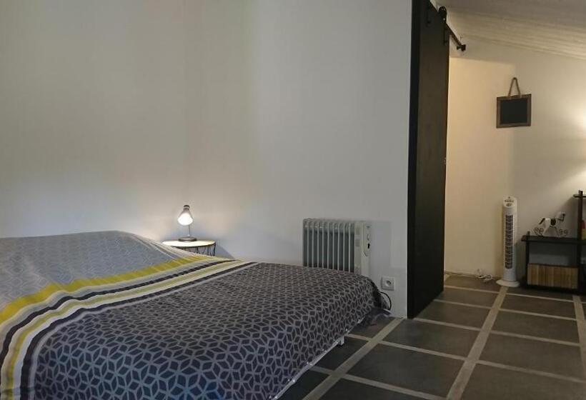 צימר Les Chambres Du Vau Profond