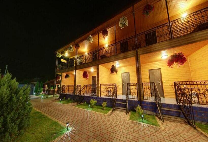 فندق Complex Mizh Triokh Ozer