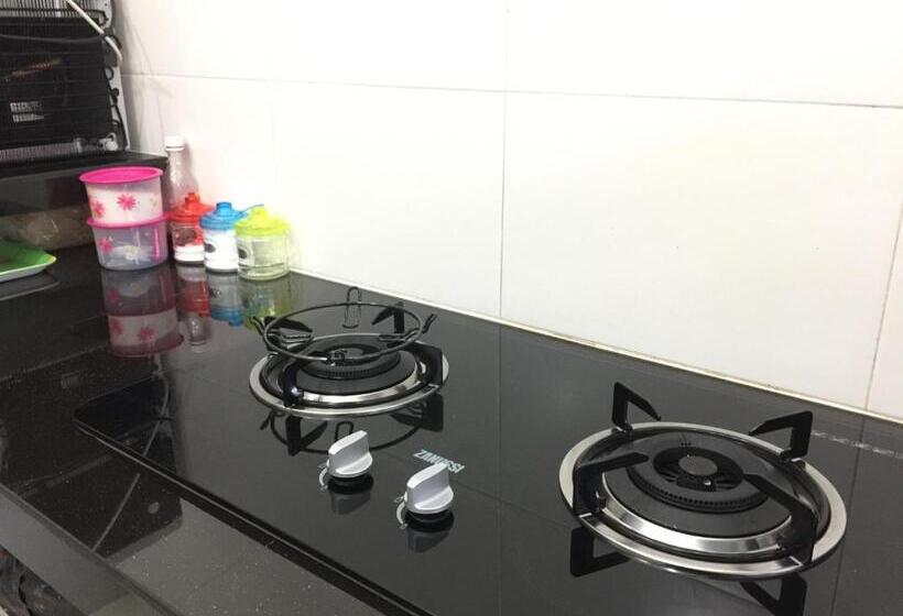پانسیون Ana Guest House Jalan Airport Kuantan