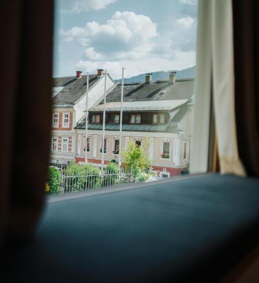 پانسیون Der Kleine Bär