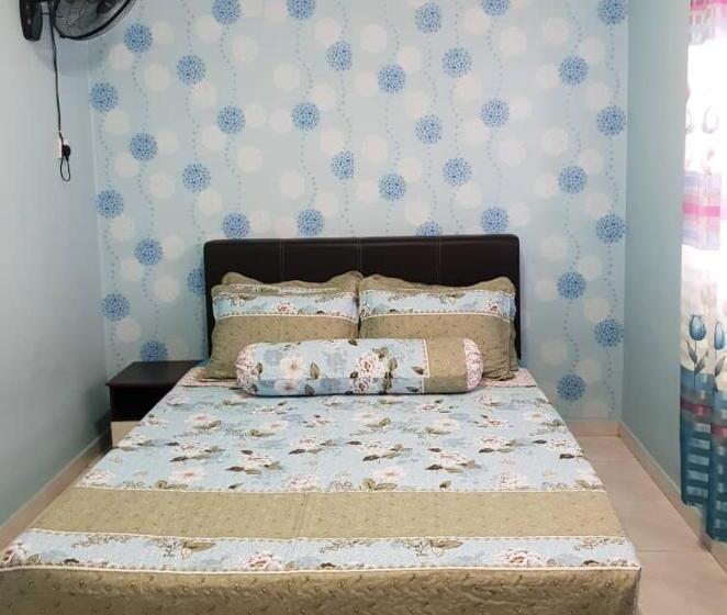 پانسیون Tambun D Mewah Homestay