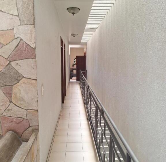 ユースホステル Pousada Hotel Santa Helena